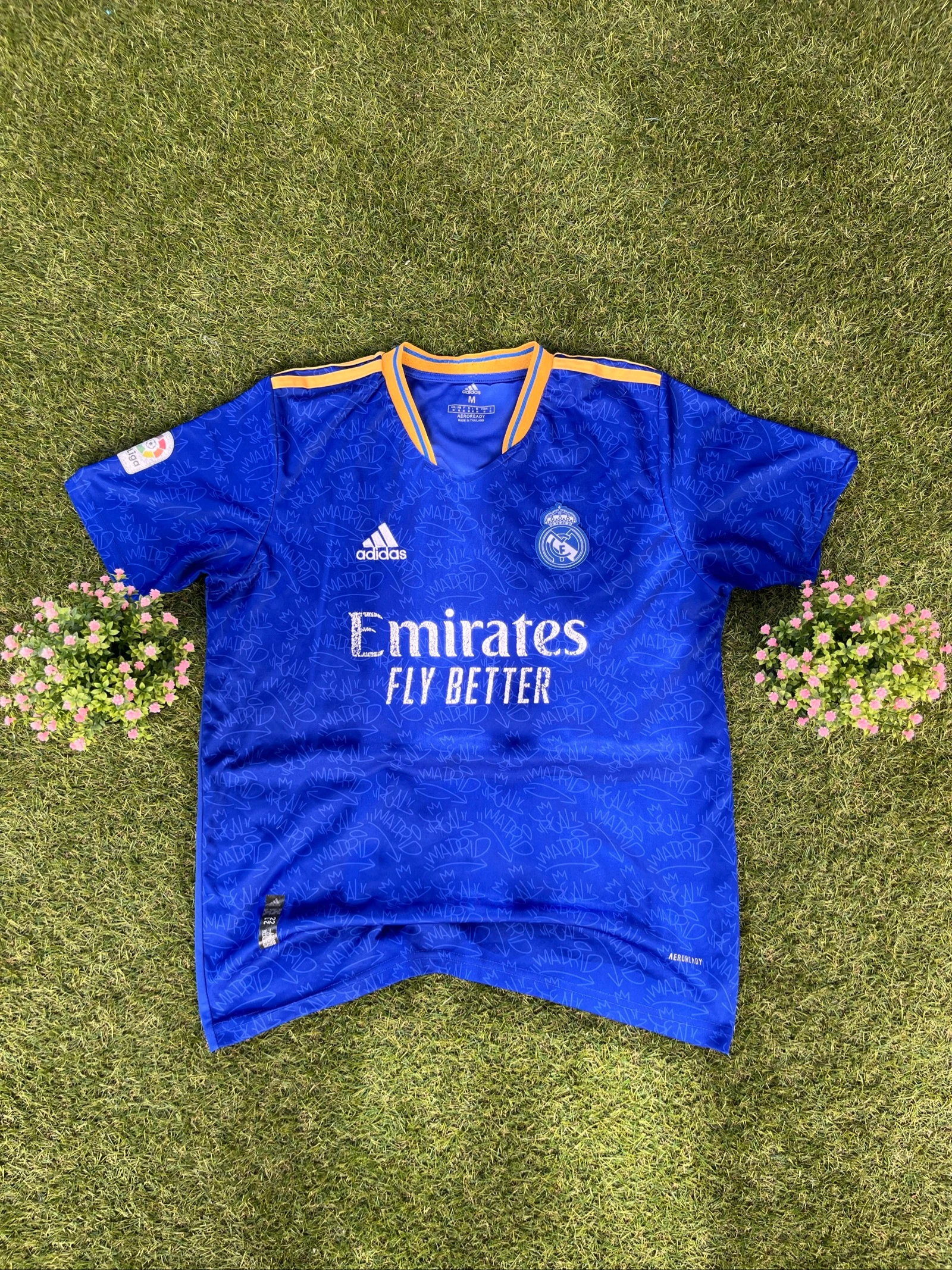 Camiseta Real Madrid | Segunda Equipación | 2021/22 | Talla M